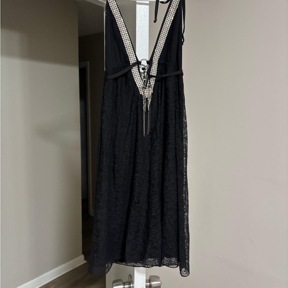 Elegant Black Lace Dress with Rhinestone Straps